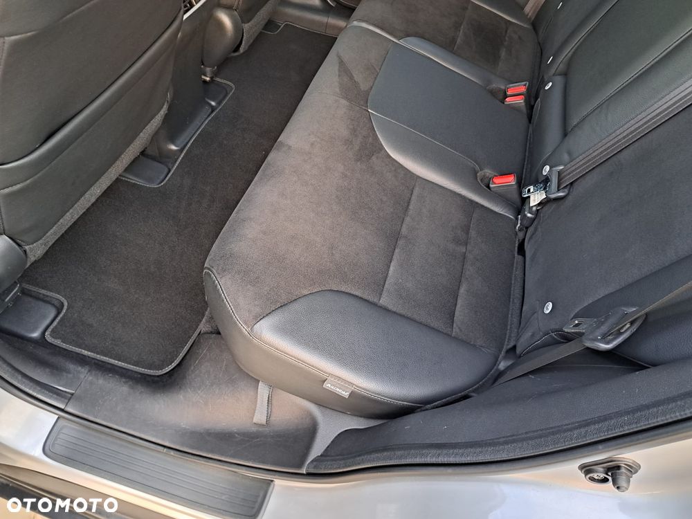 Honda CR-V 2.0i-VTEC 4WD Elegance - 22