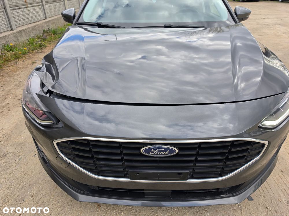 Ford Focus SW 1.0 EcoBoost S&S COOL&CONNECT - 23