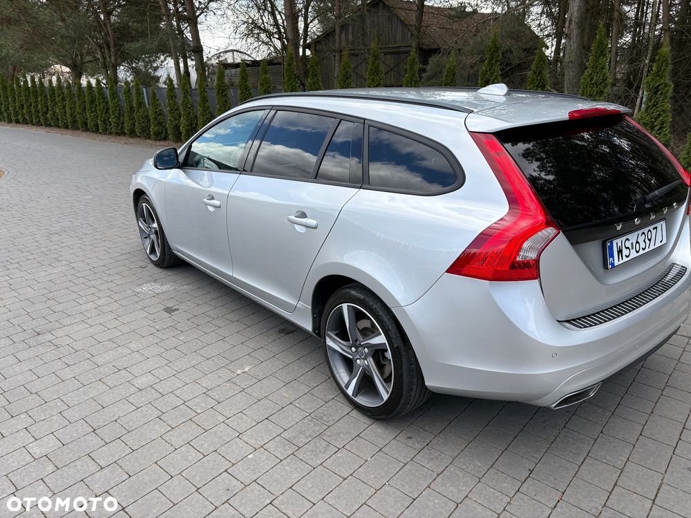 Volvo V60 D3 Geartronic Kinetic - 7