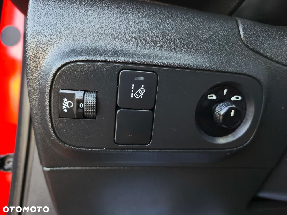 Citroën C3 1.2 PureTech Exclusive - 19