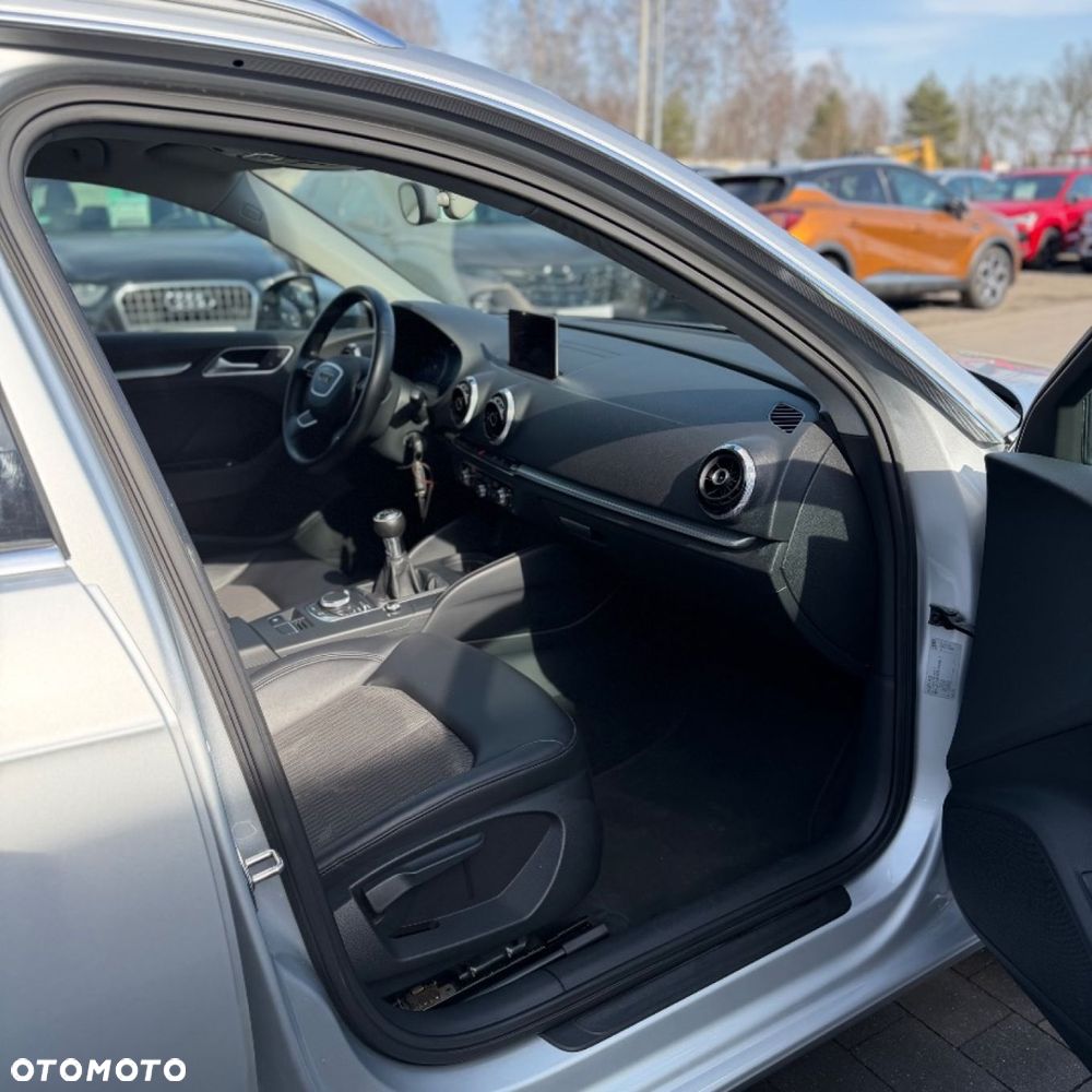 Audi A3 Sportback - 25