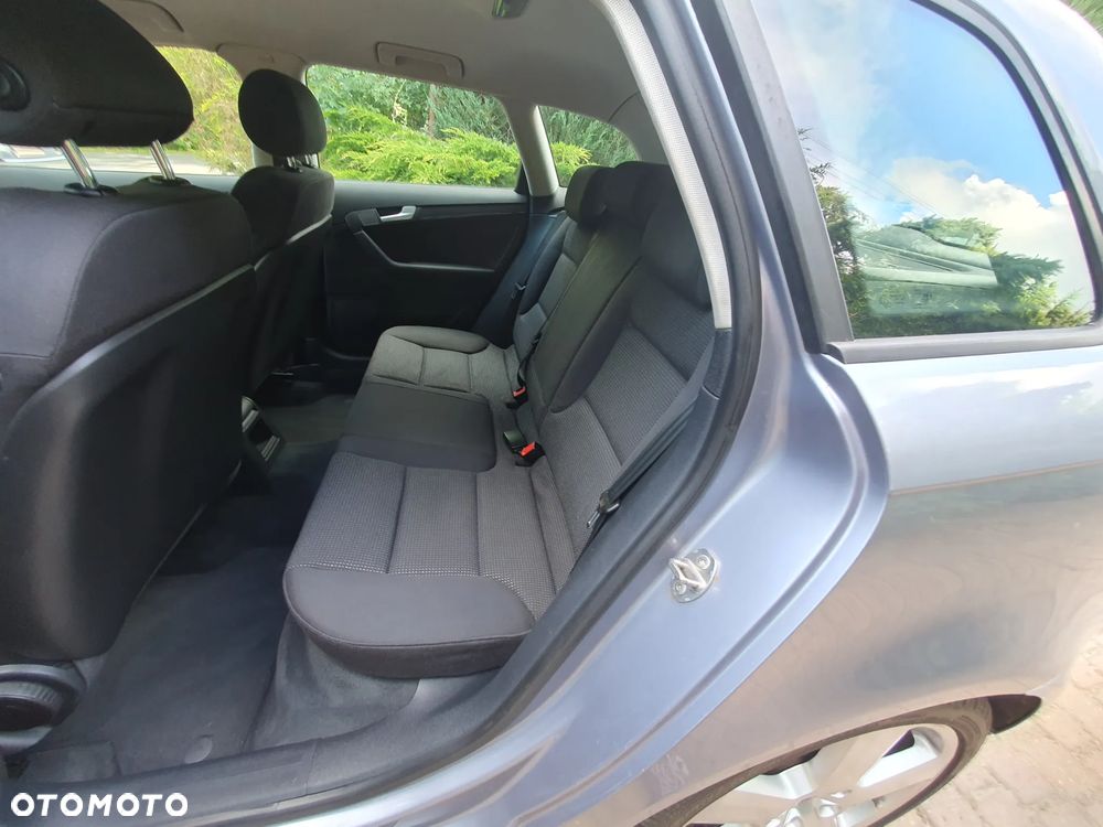 Audi A3 Sportback 2.0 TDI Ambition - 11