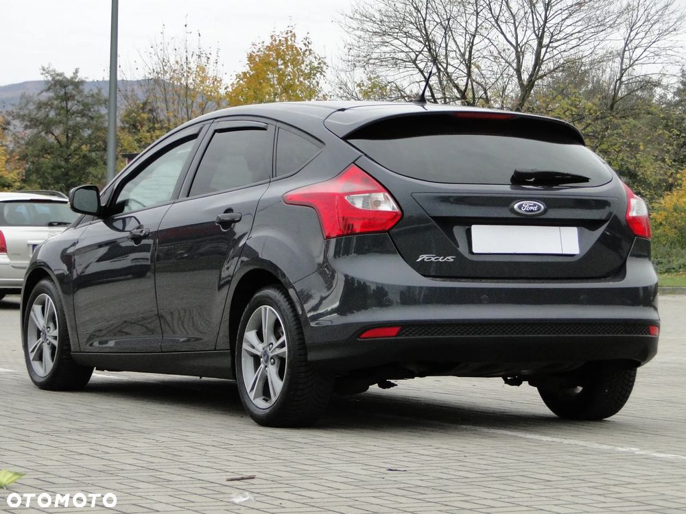 Ford Focus 1.6 TDCi DPF Titanium - 3