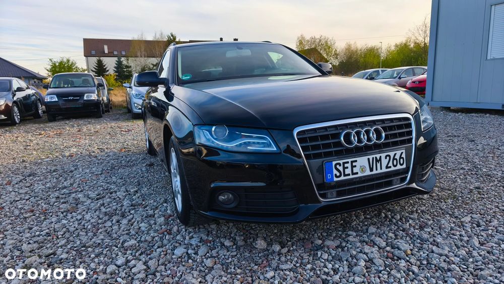 Audi A4 Avant - 4