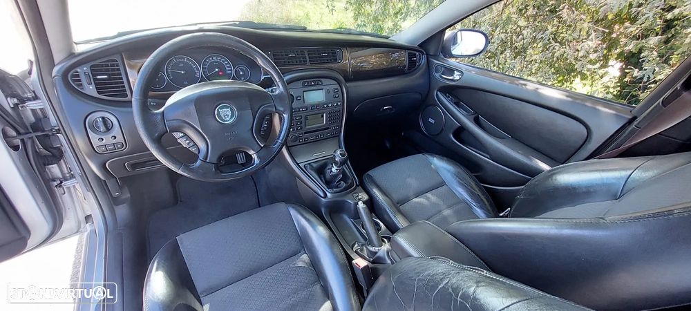 Jaguar X-Type Estate 2.0 Diesel Sport - 12