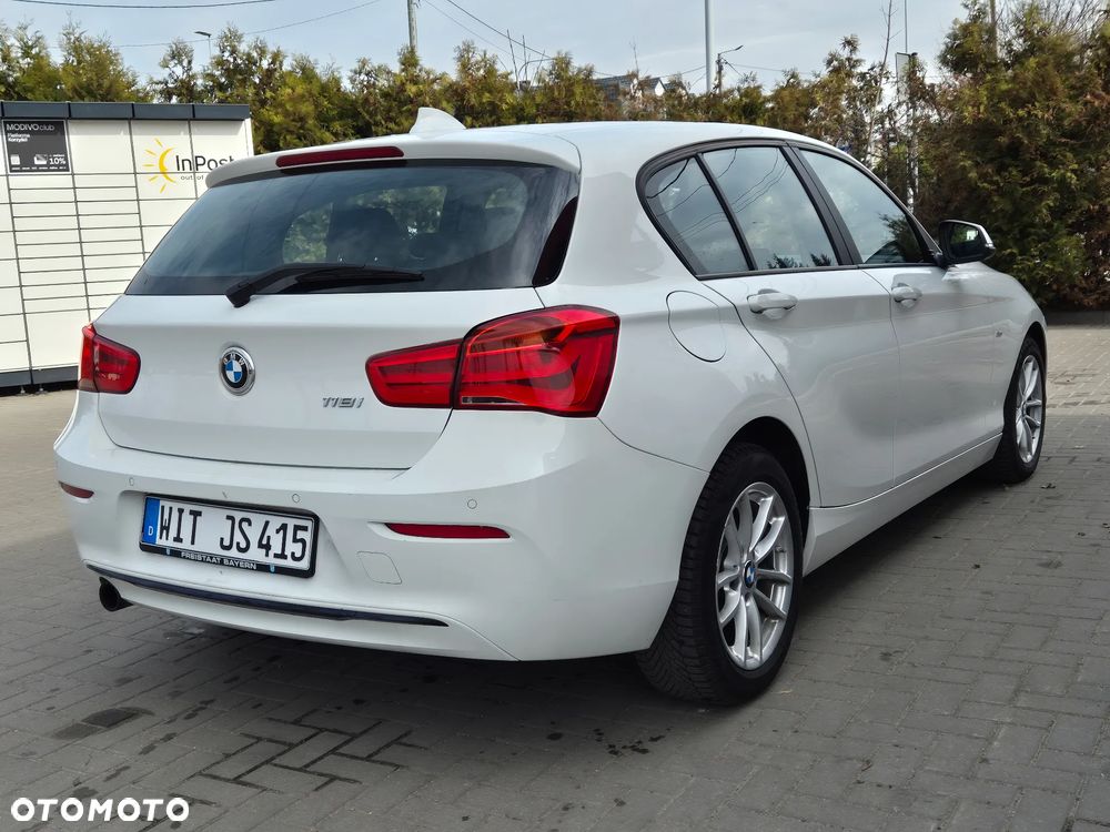 BMW Seria 1 118i Advantage - 11