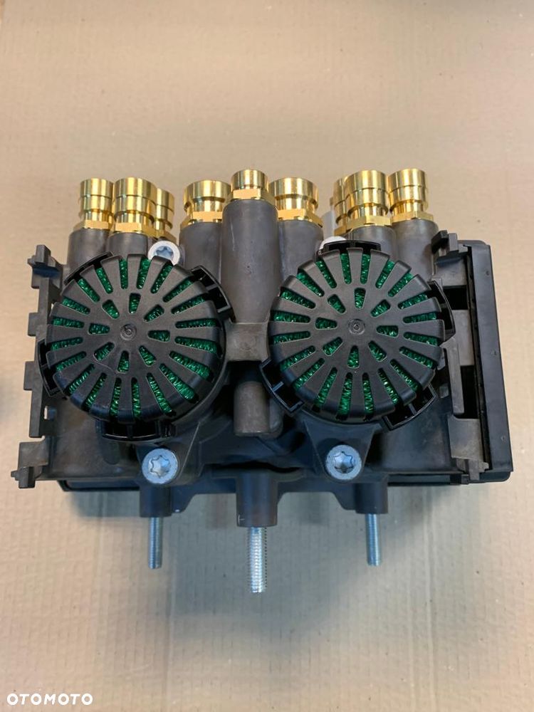 Modulator naczepowy EBS ES2090 K055372V05 K055362 / K055358  Knorr Bremse Nowy Oryginał - 3