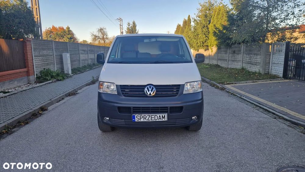 Volkswagen TRANSPORTER T5 - 19