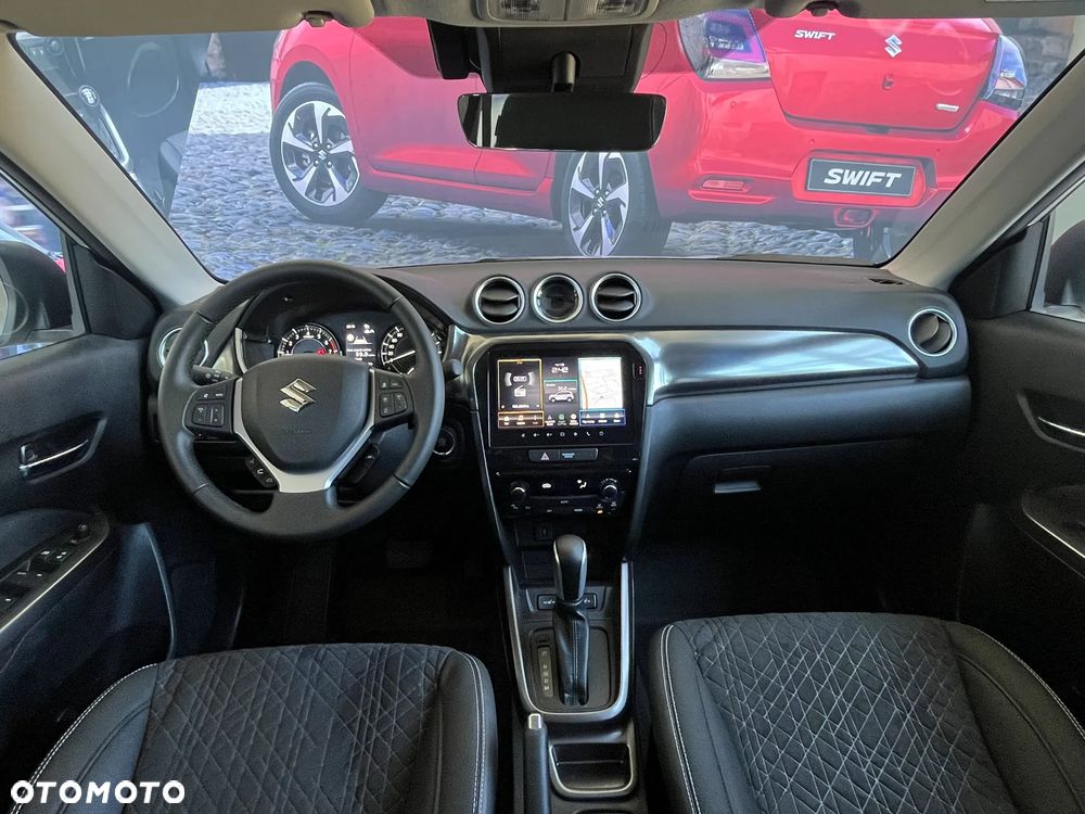 Suzuki Vitara 1.4 Boosterjet mHEV Elegance 2WD - 11