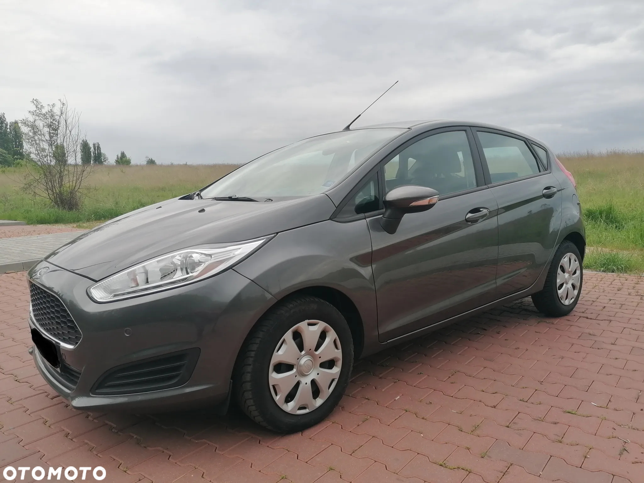 Ford Fiesta 1.0 EcoBoost Powershift Celebration - 4