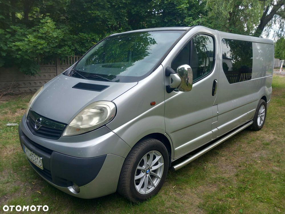 Opel Vivaro - 1