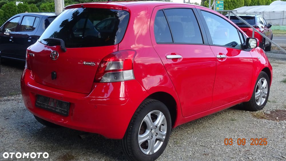 Toyota Yaris - 3