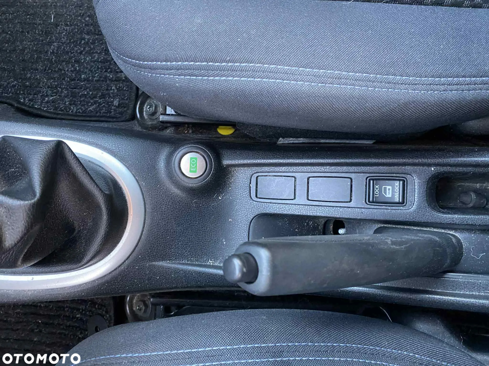 Nissan Note 1.2 Tekna - 25