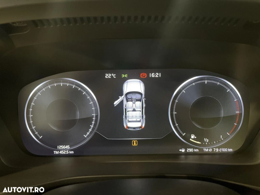 Volvo XC 40 D3 Momentum - 10