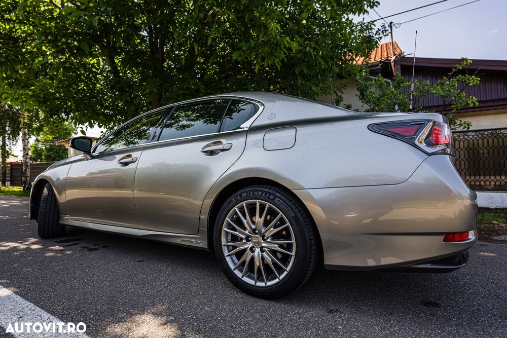 Lexus Seria GS 450h - 18