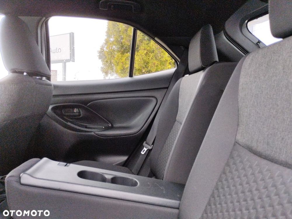 Toyota Yaris Cross Hybrid 1.5 Style - 11