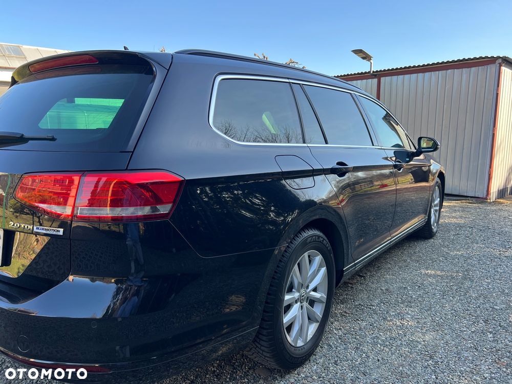Volkswagen Passat 2.0 TDI (BlueMotion Technology) Comfortline - 8