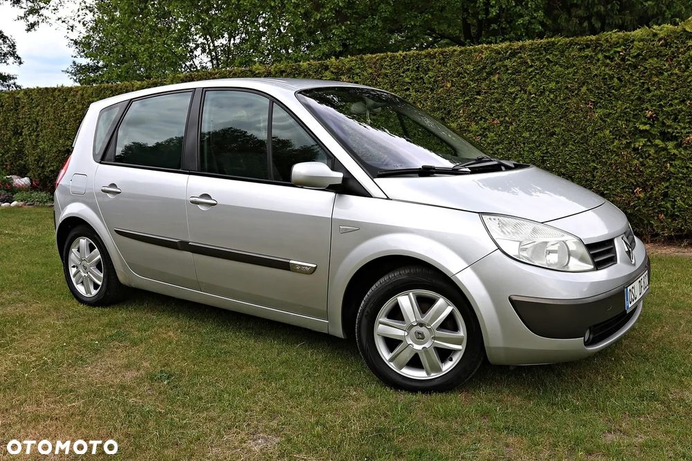 Renault Scenic - 12