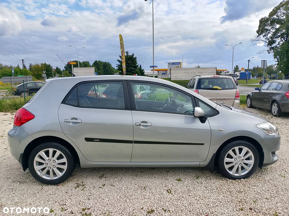 Toyota Auris 1.6 VVT-i Prestige - 11