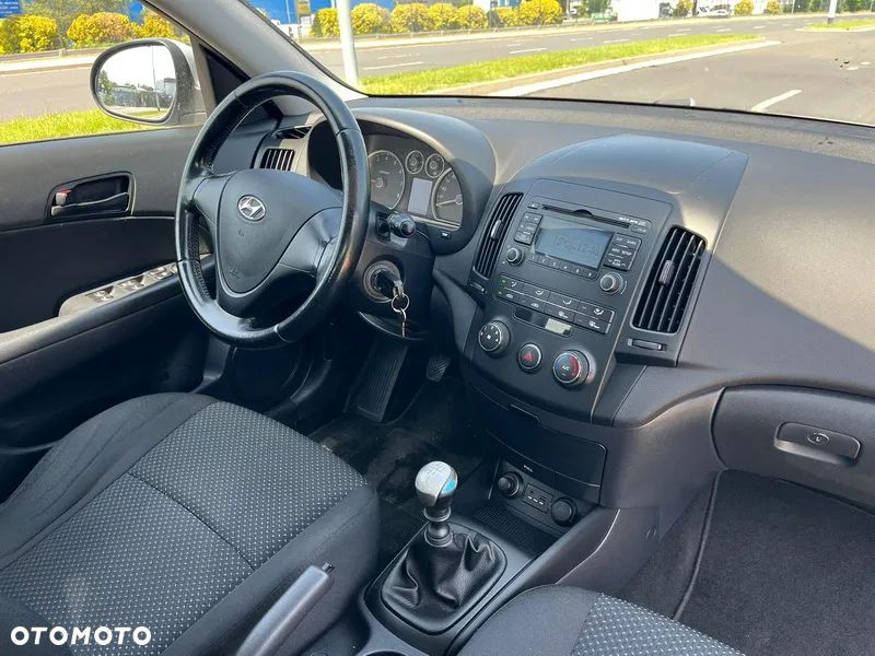 Hyundai i30 1.4 Comfort - 10