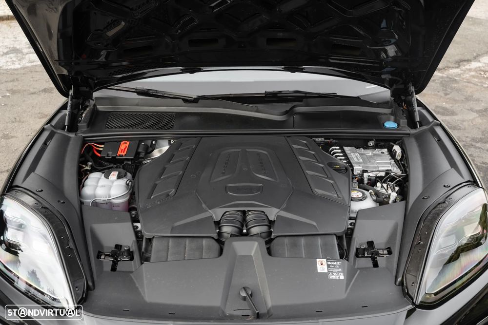 Porsche Cayenne Turbo E-Hybrid Tiptronic S - 13