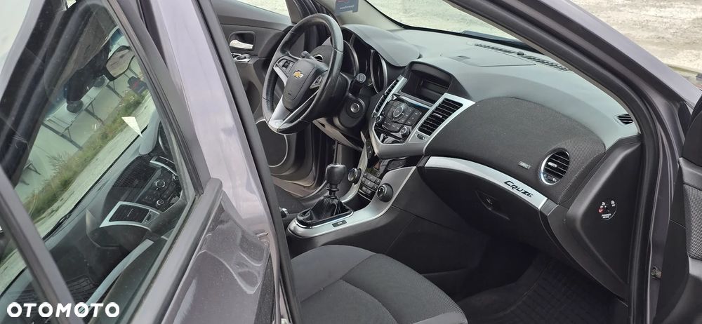 Chevrolet Cruze 1.8 LTZ - 14