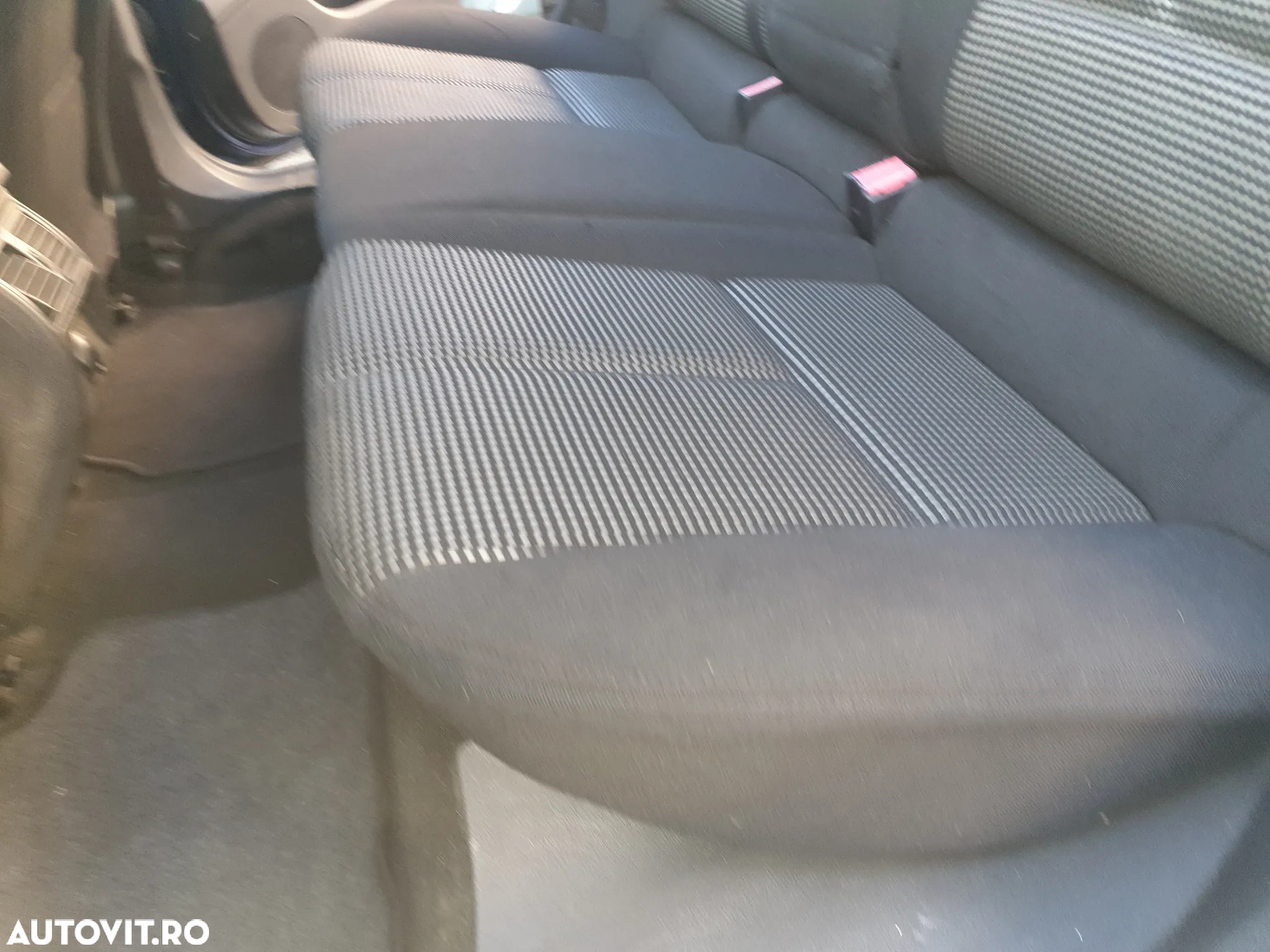 Peugeot 407 SW HDi 135 Automatik Sport - 38