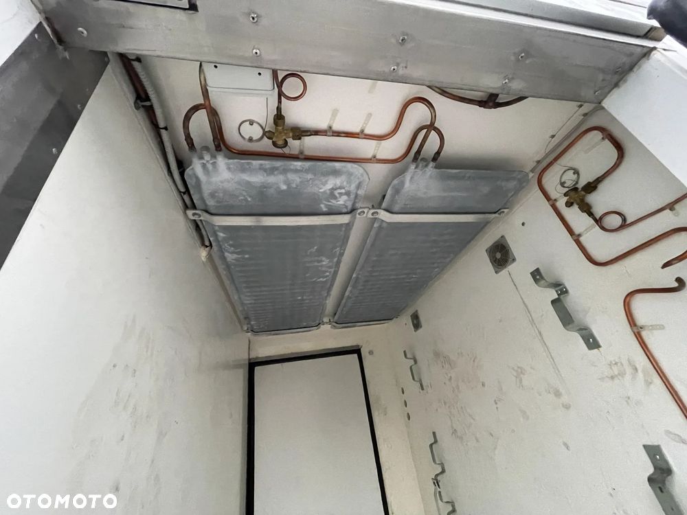 Kontener Chłodnia/Mroźnia Iveco Daily IV 2014- - 8