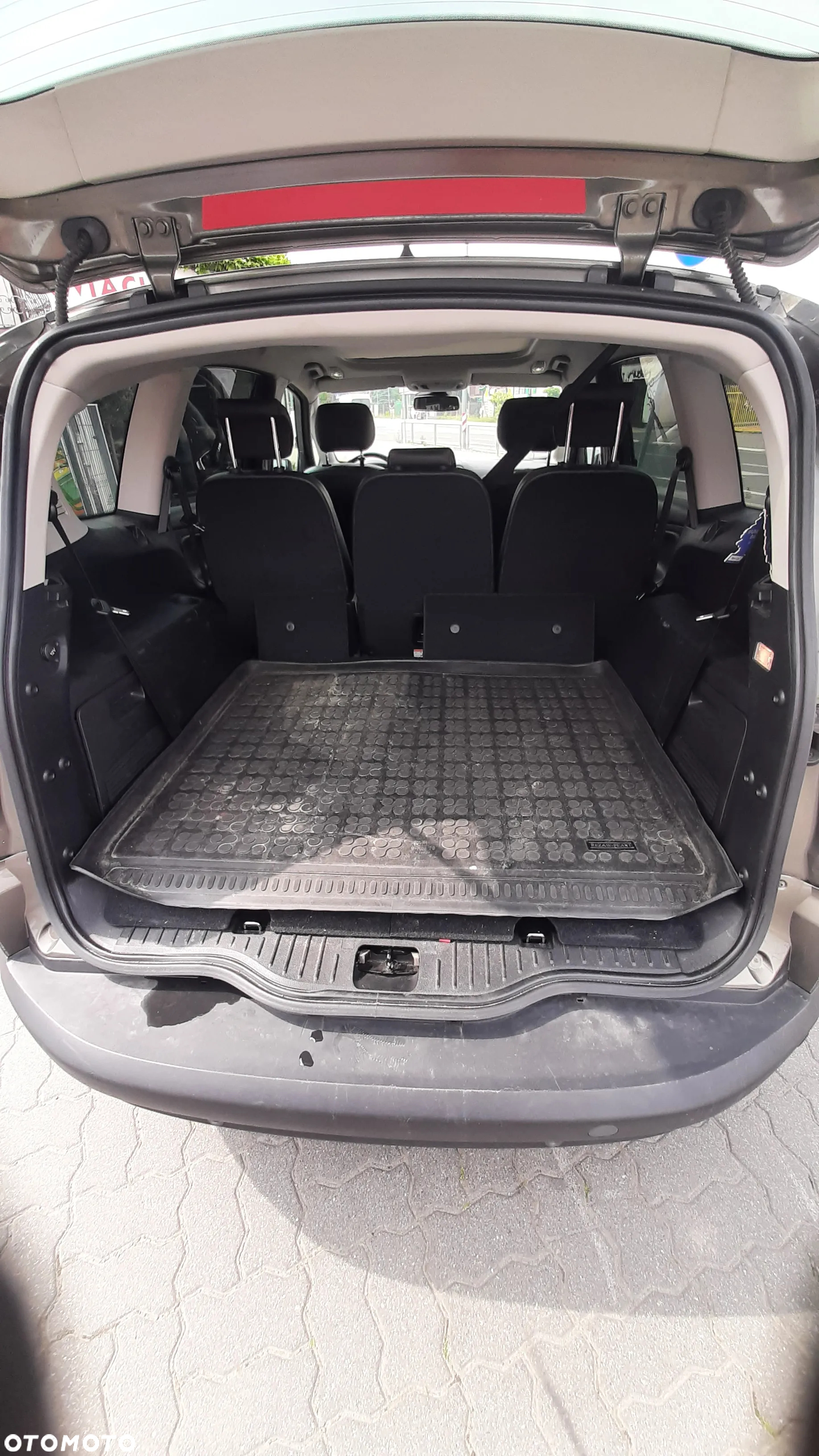 Ford S-Max 2.0 TDCi DPF Titanium MPS6 - 9