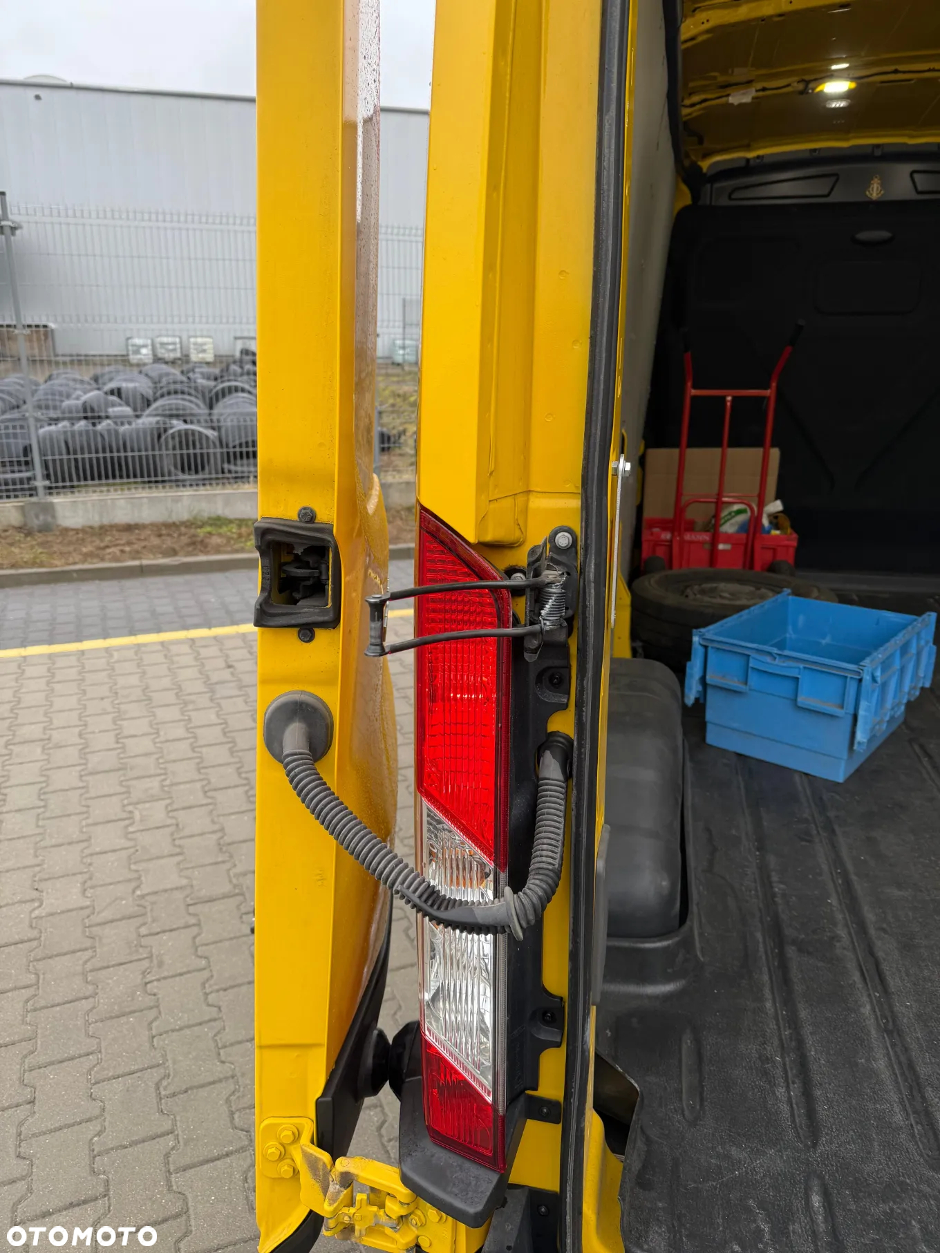 Ford Transit - 9