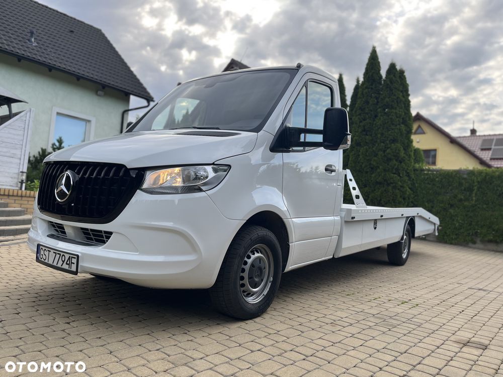 Mercedes-Benz Sprinter - 10