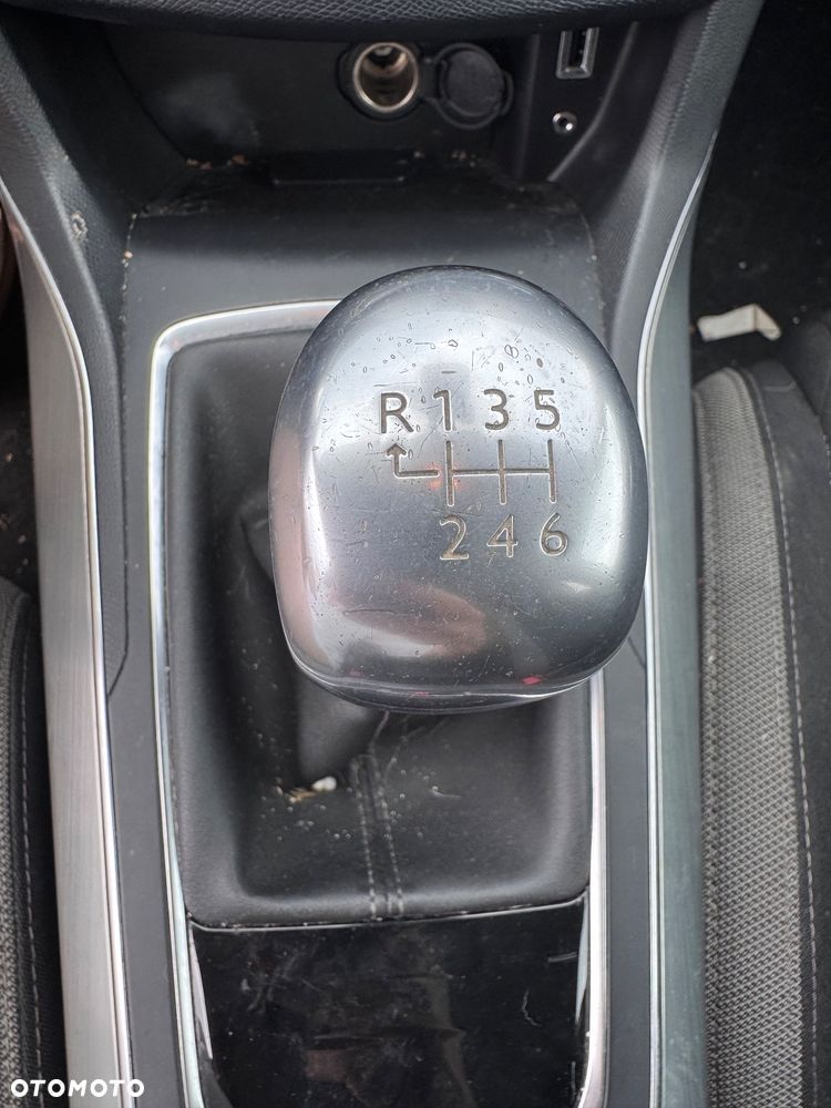 Peugeot 308 - 18