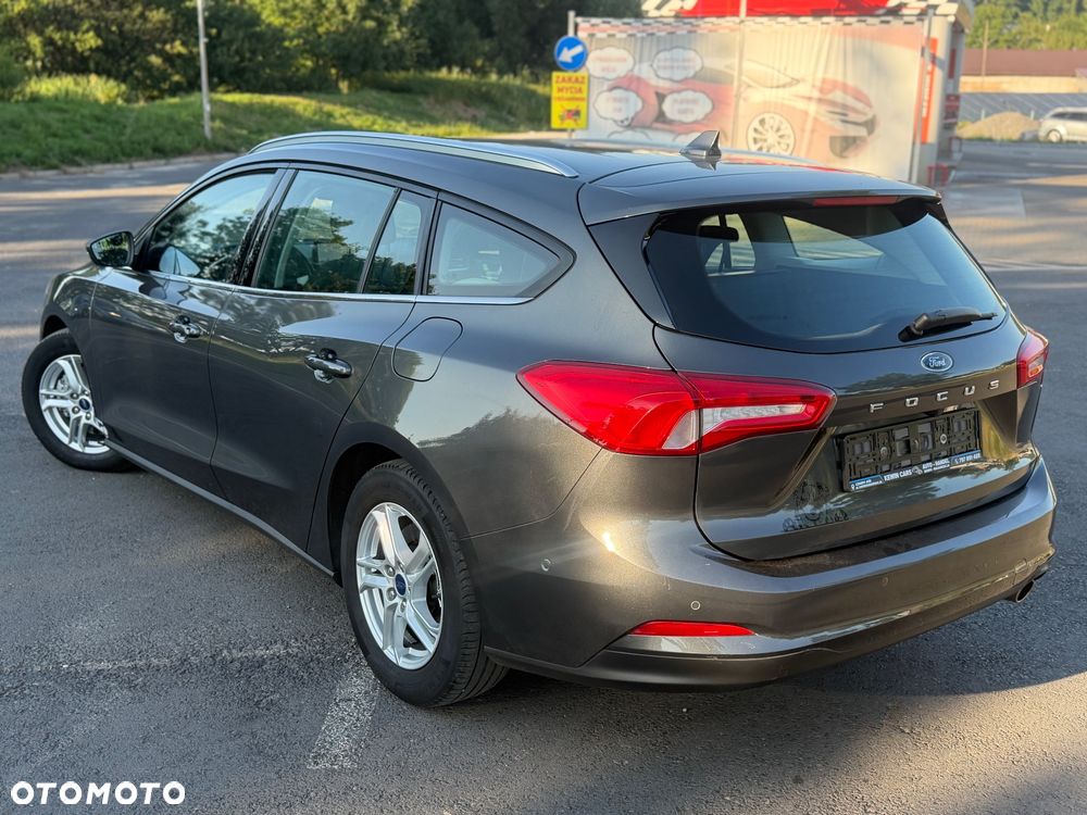 Ford Focus 1.0 EcoBoost Hybrid TITANIUM STYLE - 4
