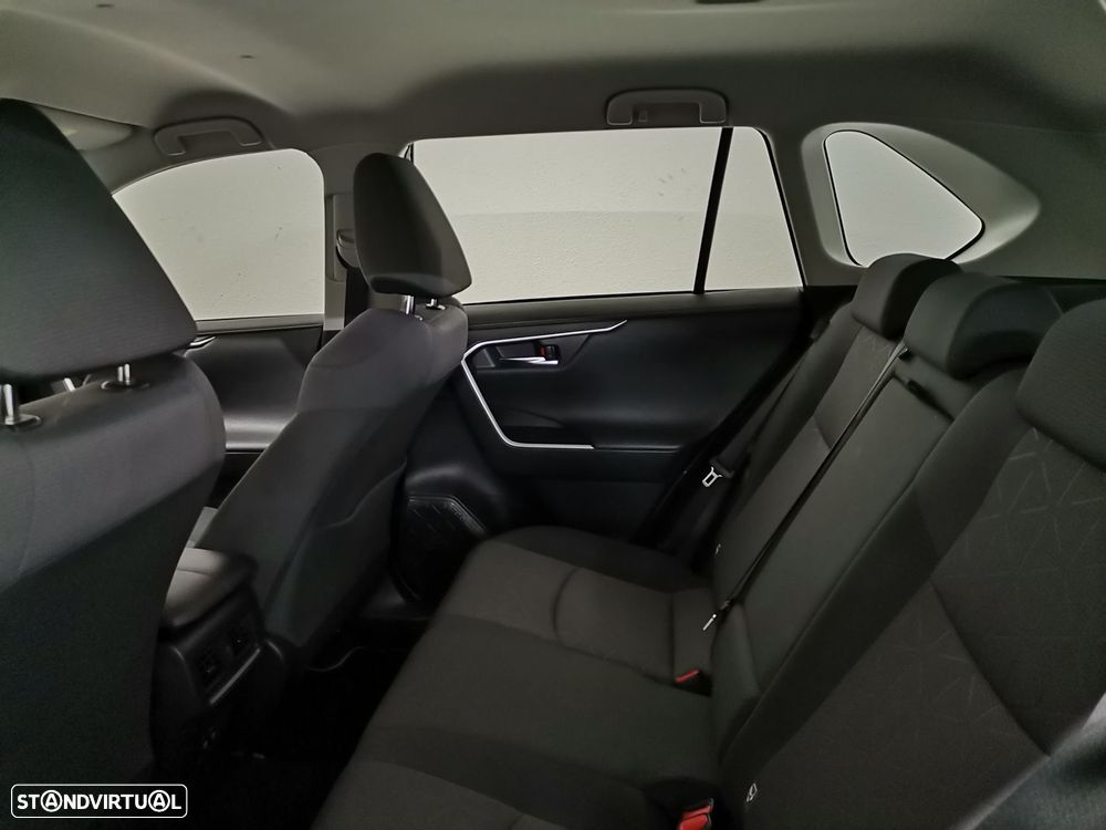 Toyota RAV4 - 12