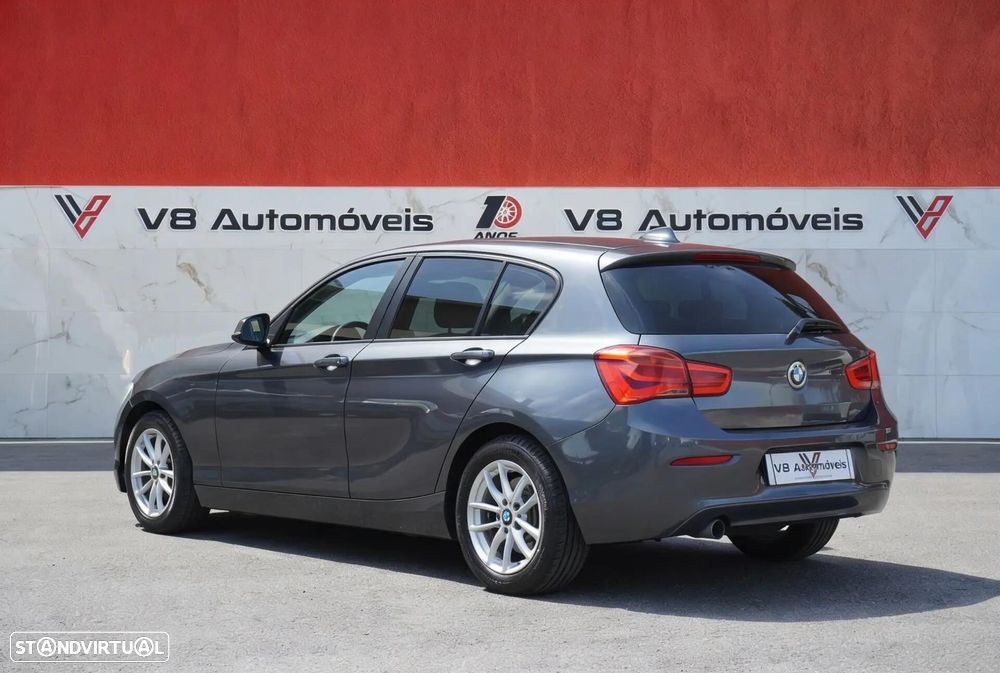 BMW 116 d Line Urban Auto - 3