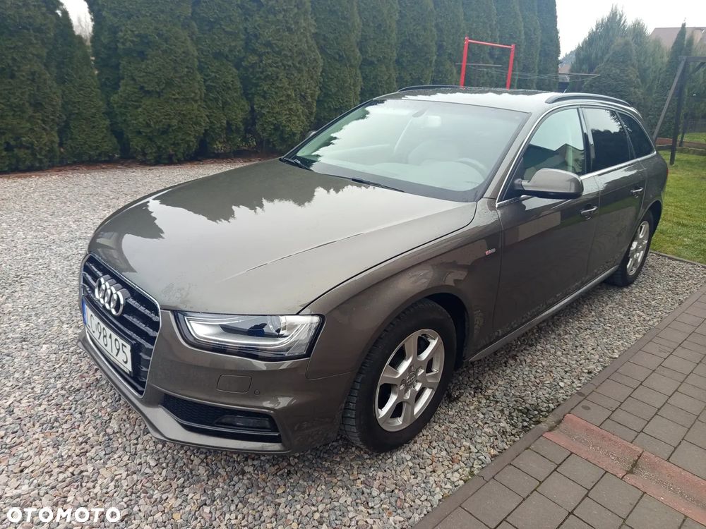Audi A4 Avant 2.0 TDI Quattro S tronic - 1