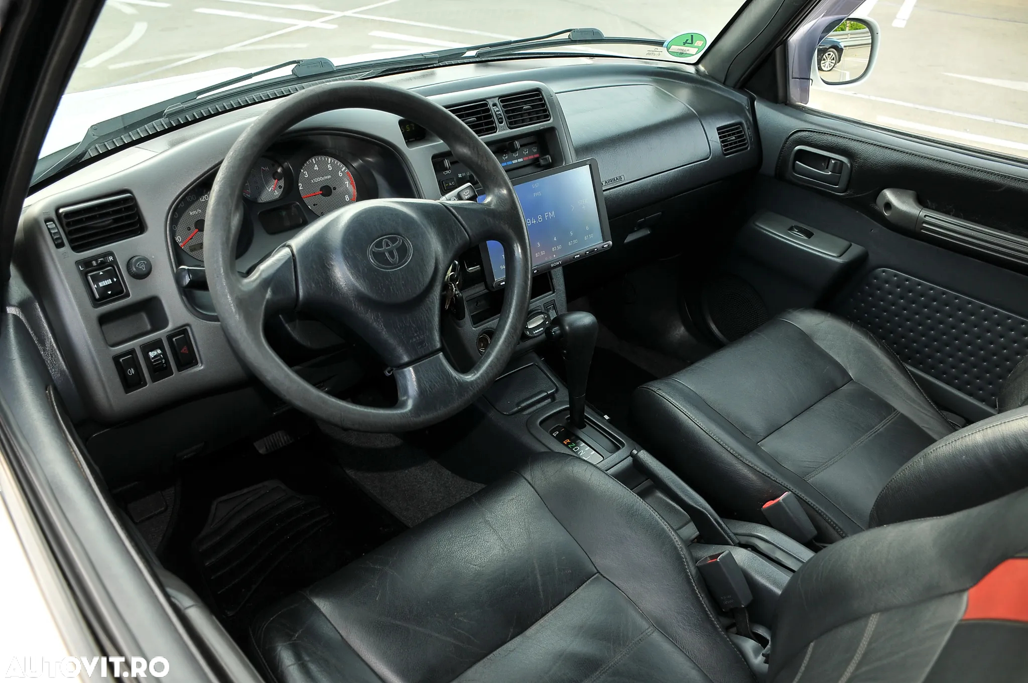 Toyota RAV4 2.0 Aut Executive - 4