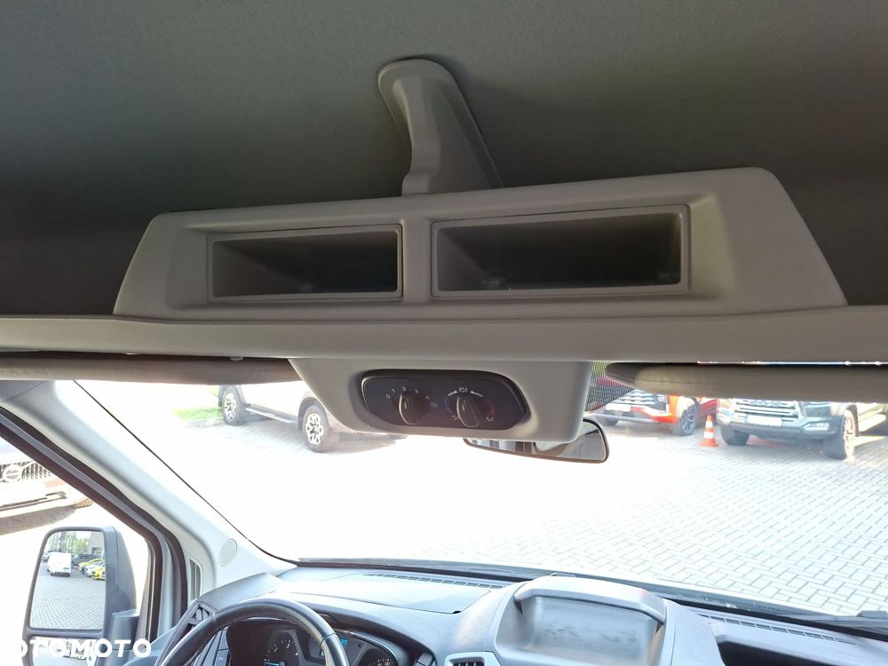 Ford Transit Kombi L3H2 Trend - 32