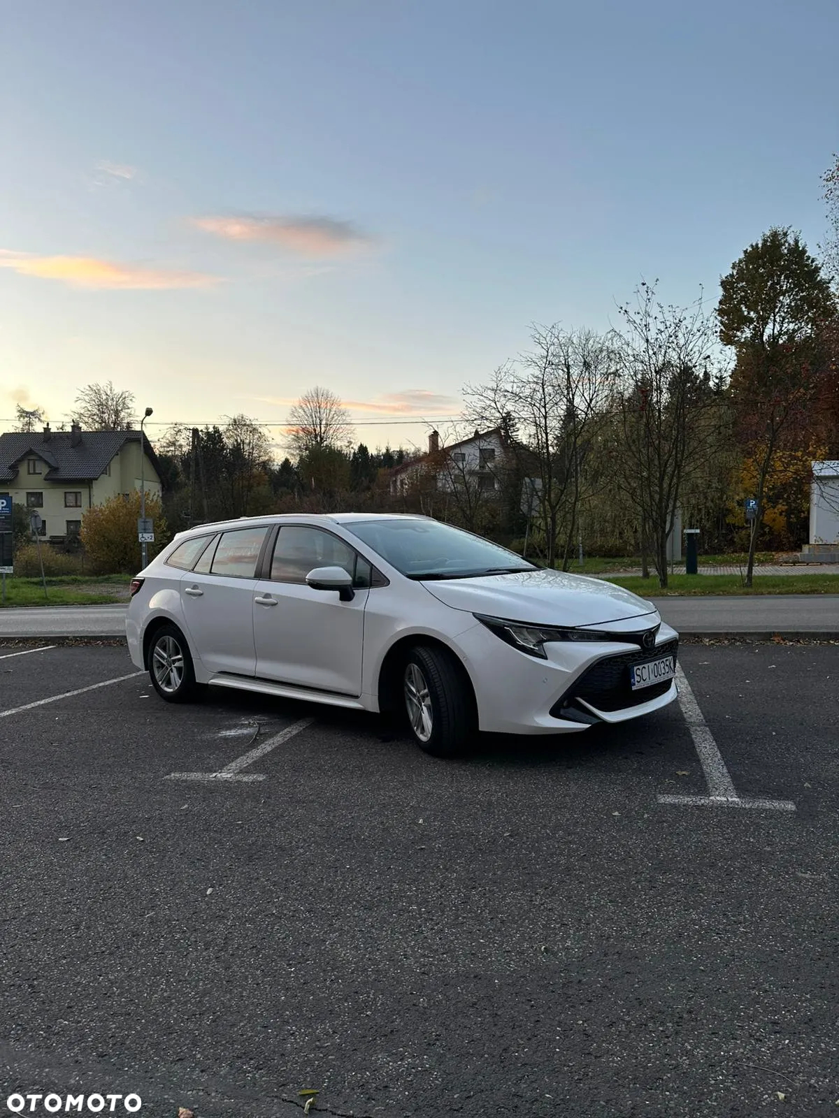 Toyota Corolla 1.2 Turbo Comfort - 3