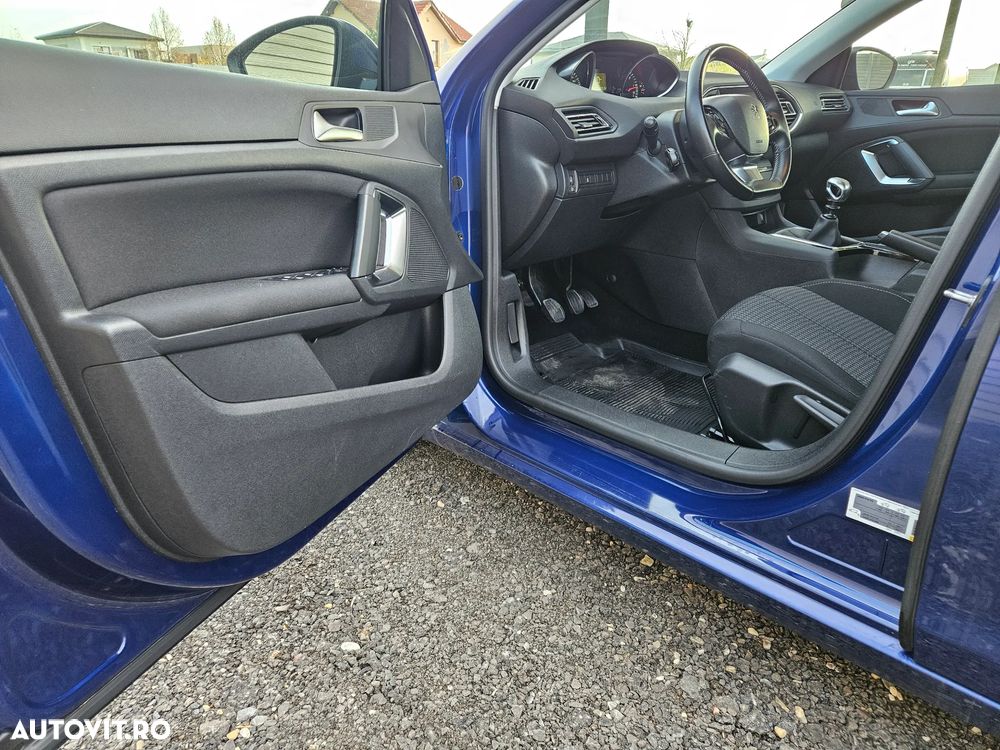 Peugeot 308 e-HDi FAP 115 Stop&Start Active - 13