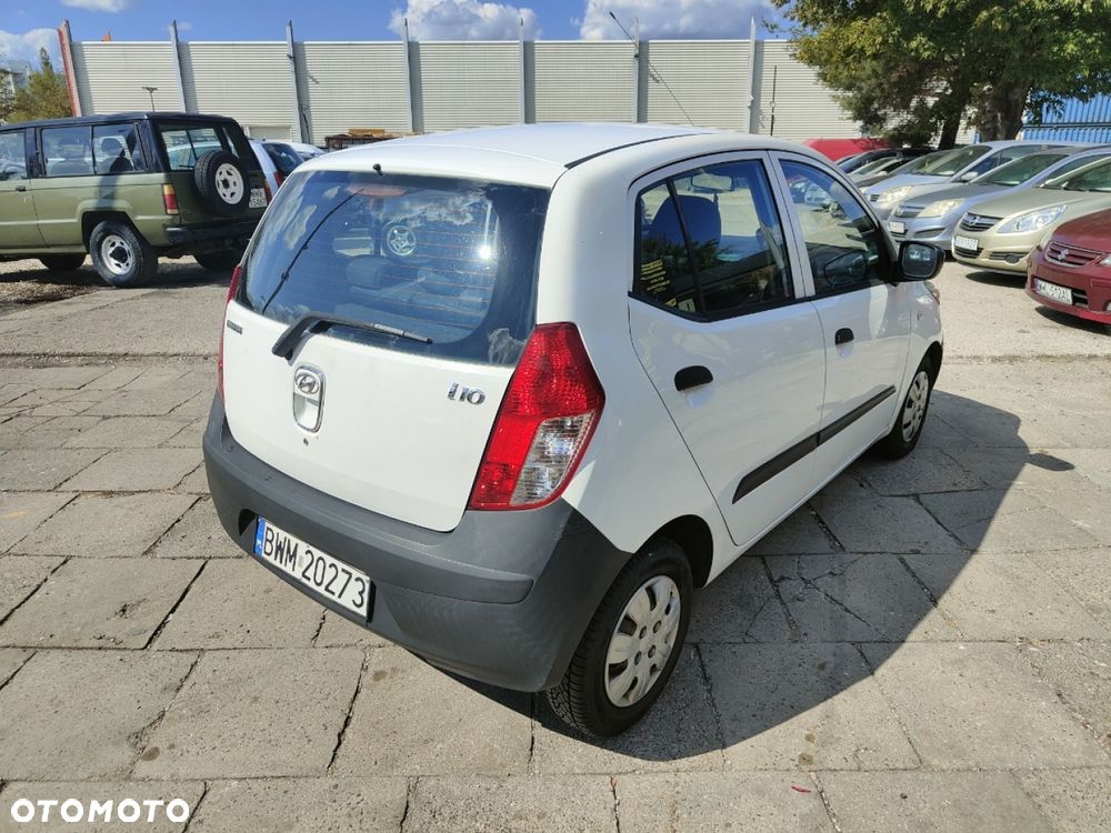 Hyundai i10 - 4