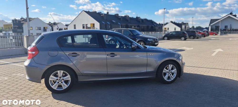 BMW Seria 1 116d - 6