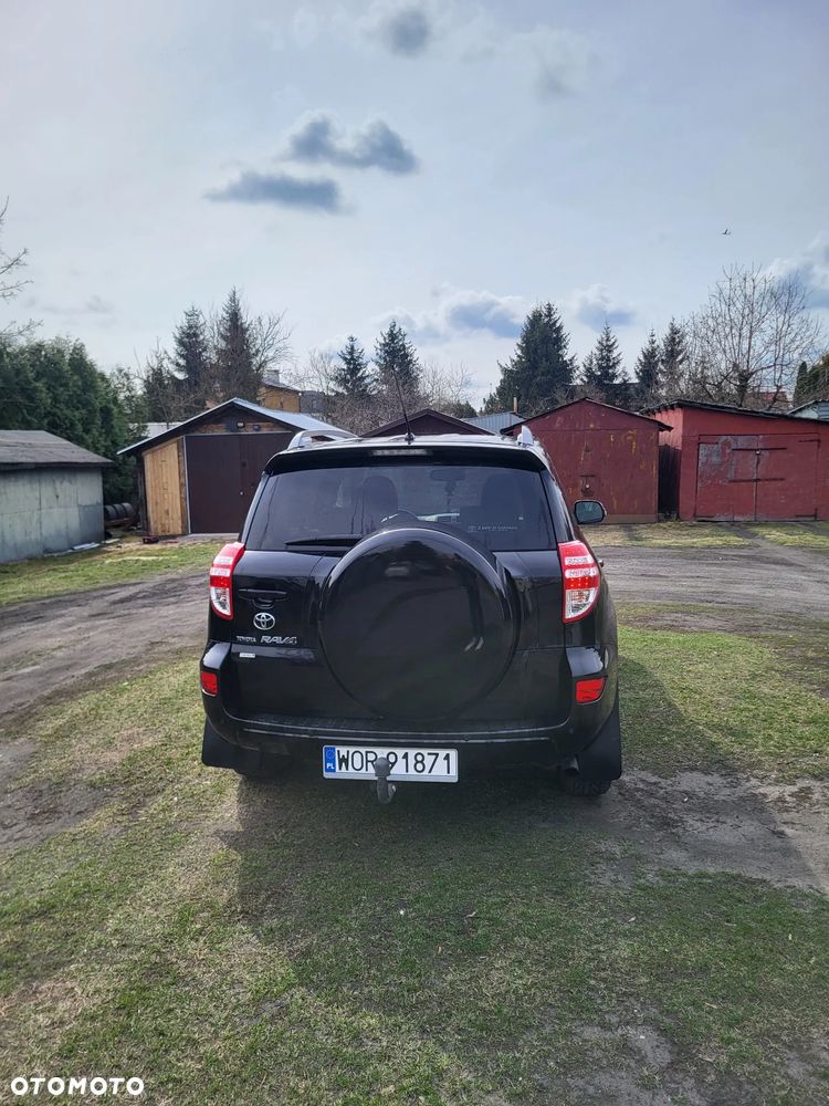 Toyota RAV4 2.2 D-4D Sol - 10