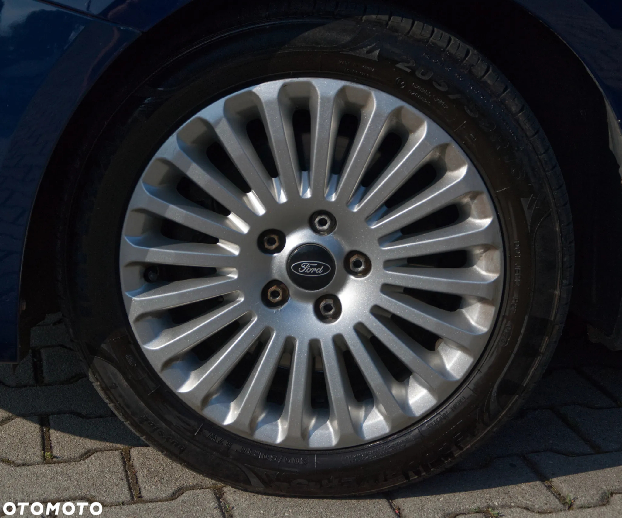 Ford Focus 2.0 16V Titanium - 18