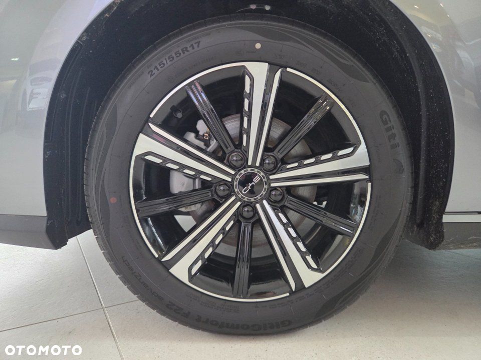 BYD Seal 5 - 8