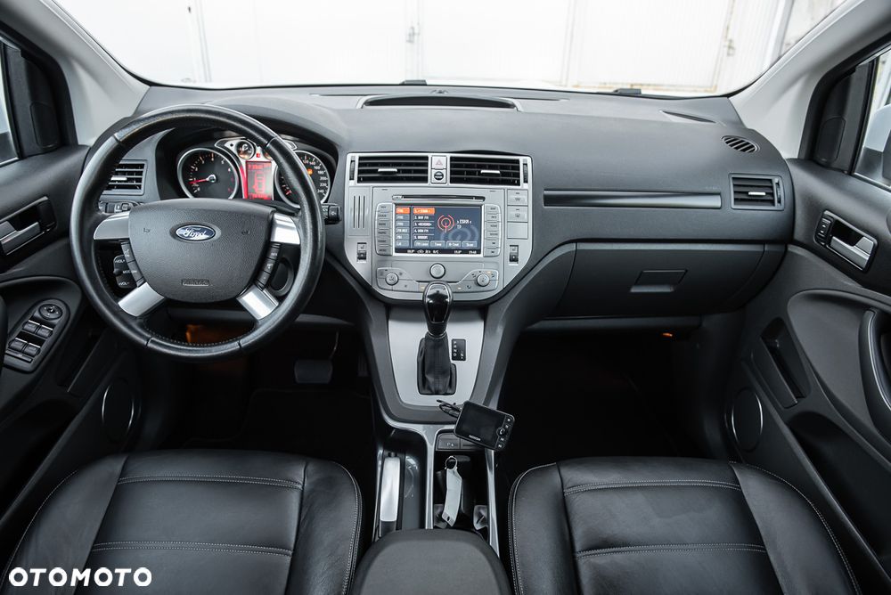 Ford Kuga 2.5 4x4 White Magic - 21