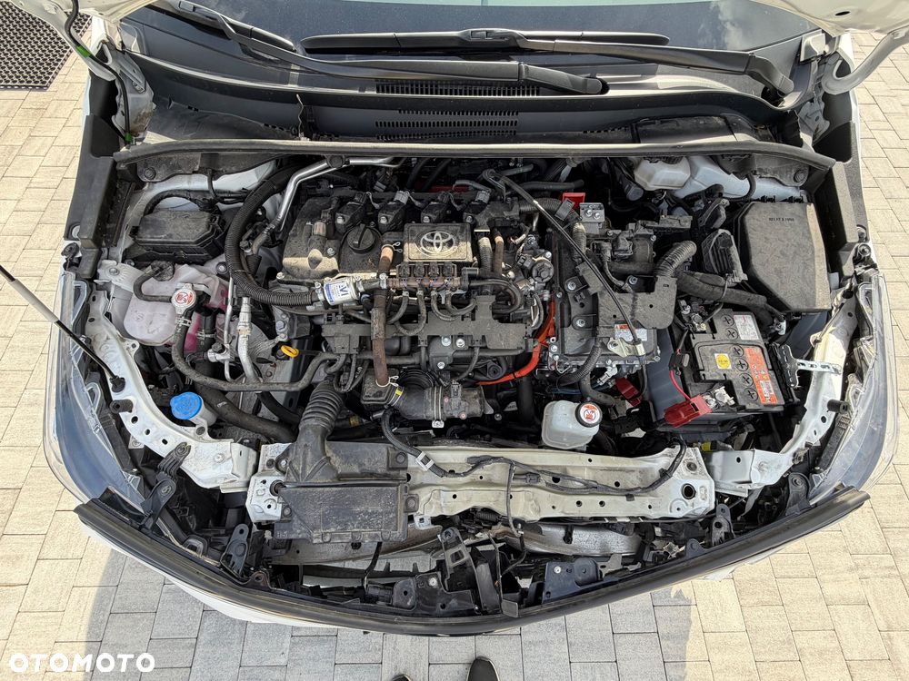 Toyota Corolla 1.8 Hybrid Comfort - 33