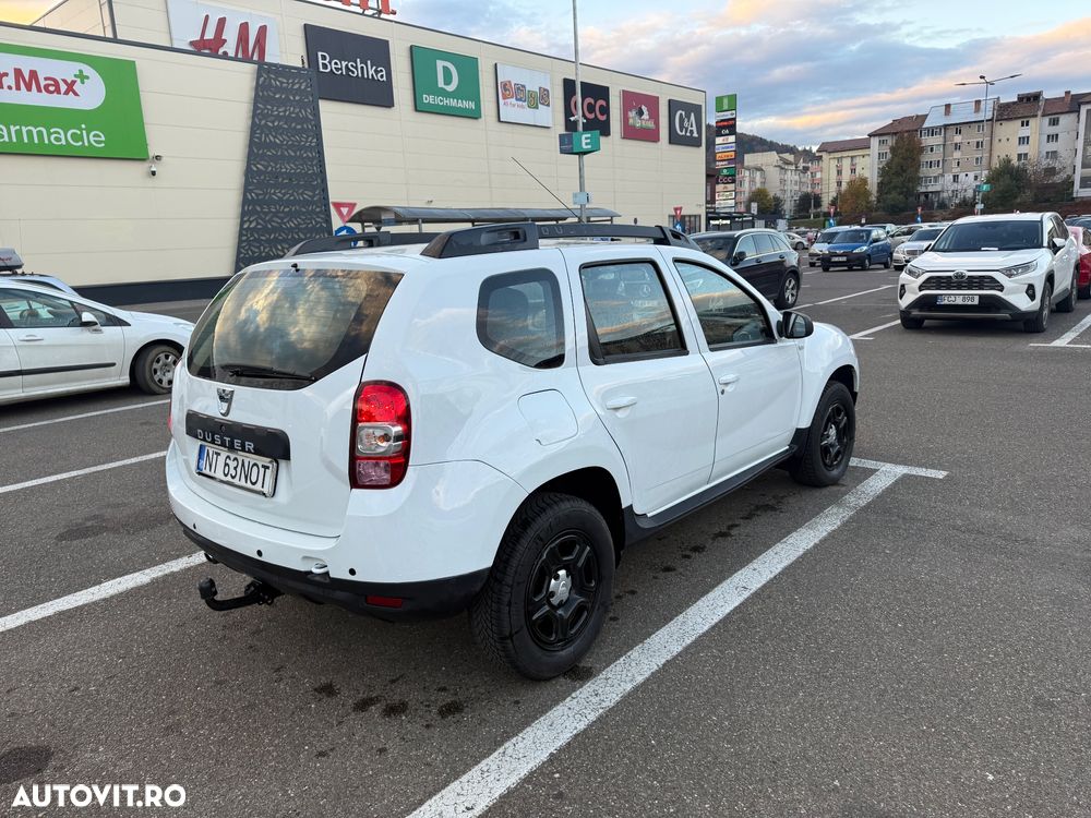 Dacia Duster dCi 110 FAP 4x4 Laureate - 4