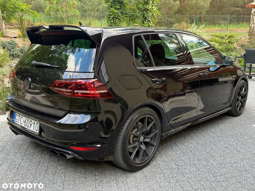 Volkswagen Golf - 9