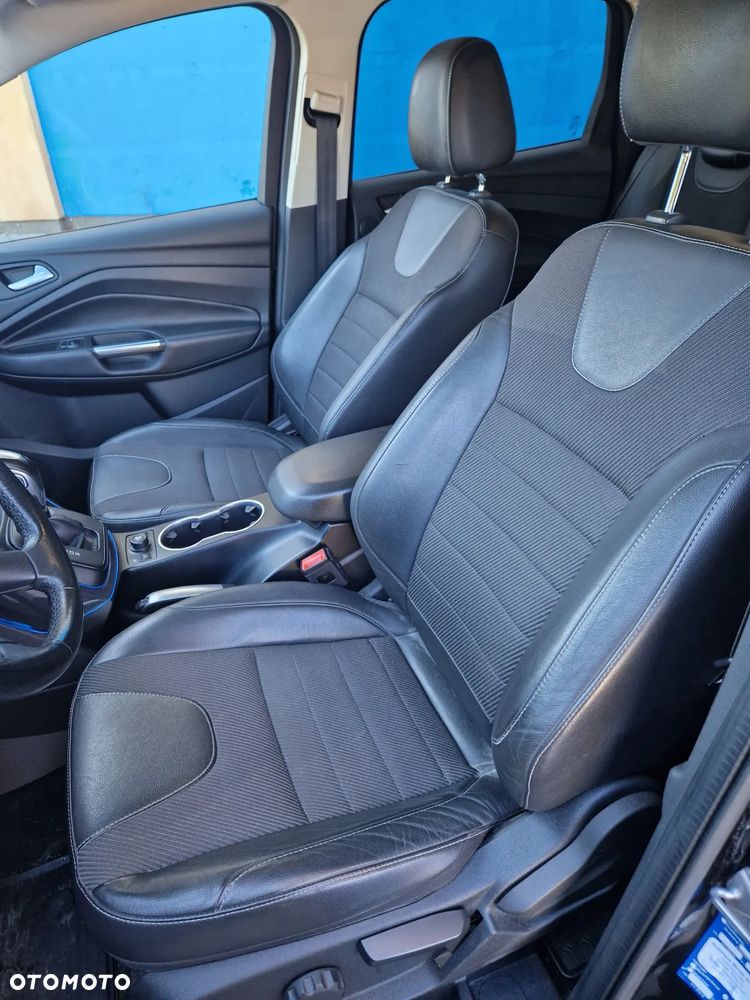Ford Kuga 2.0 TDCi 4WD Titanium - 7